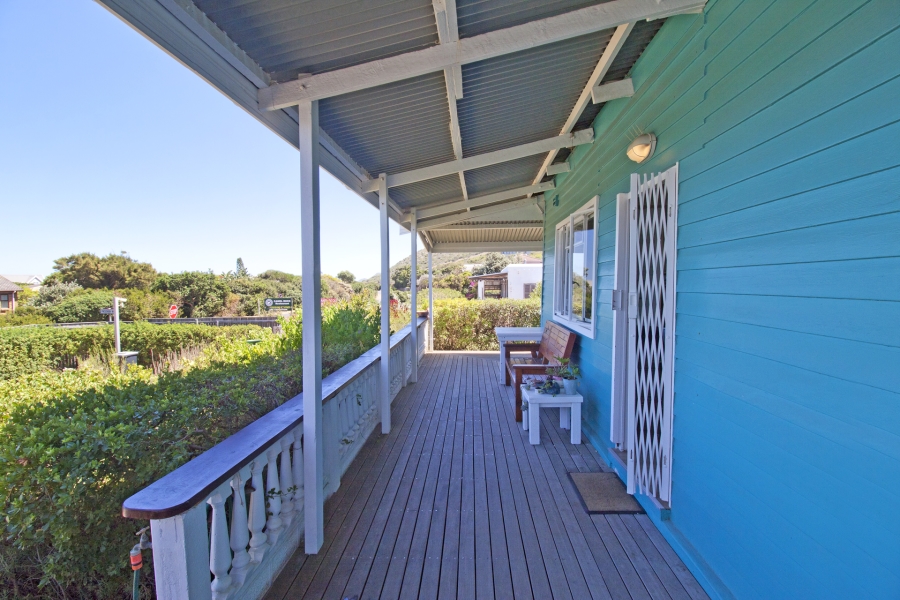 To Let 5 Bedroom Property for Rent in Scarborough Western Cape